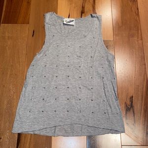 NWOT~ RANDOM HEARTS STUDDED TANK TOP~ GIRLS LARGE